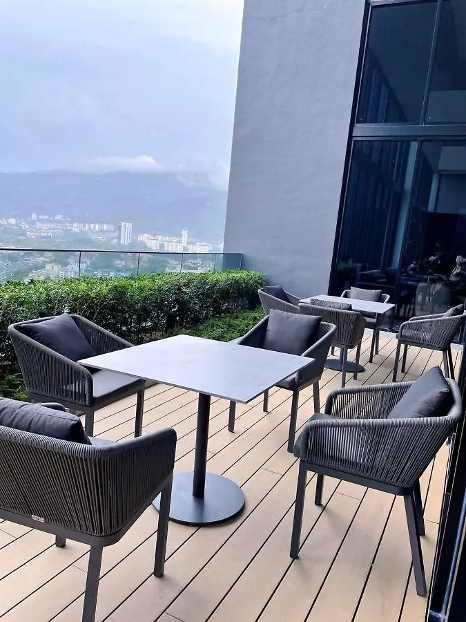 Beacon Executive Suites #Georgetown #Rooftoppool #Spacious #13A 公寓